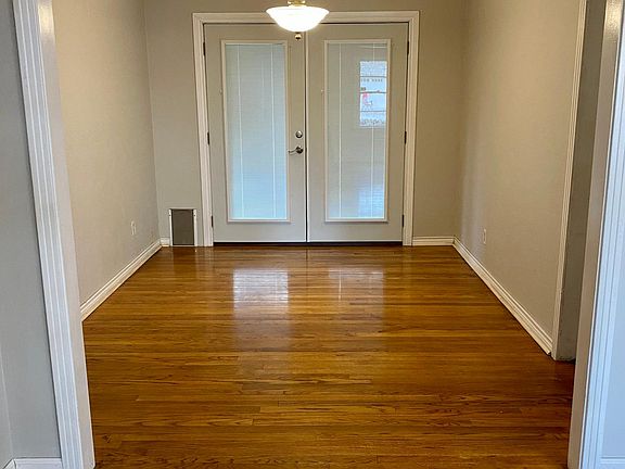 4th image of 5655 Kohler St