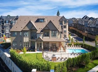 17124 SW Appledale Rd #302, Beaverton, OR 97007