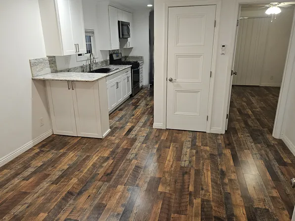 (undisclosed Address), San Fernando, CA 91340