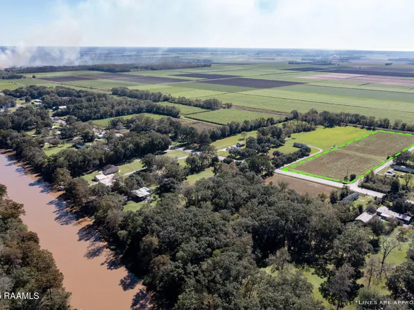 19545 Highway 182 W, Jeanerette, LA 70544