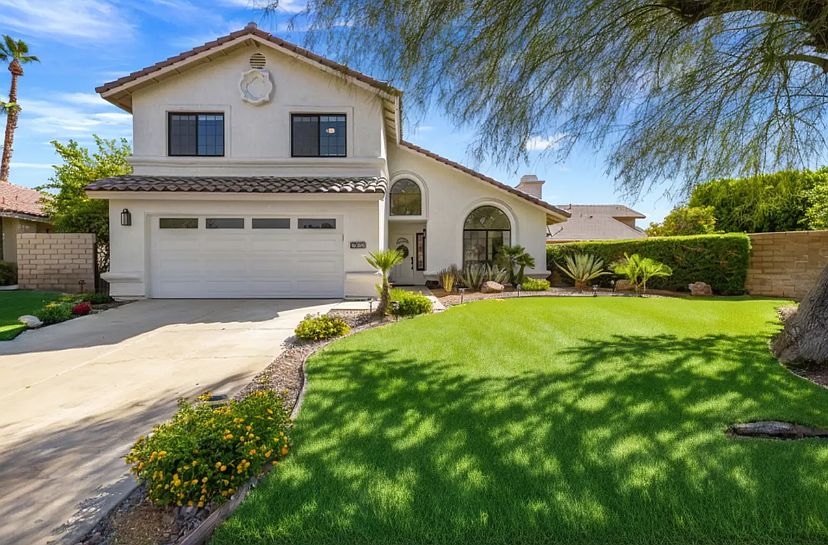 1st image of 49040 Quimera Ct