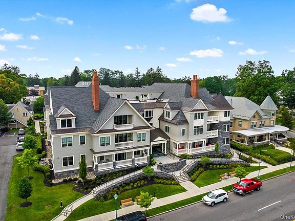 3rd image of 46 Union Avenue #301