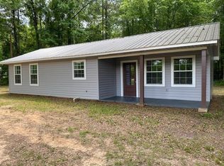 15 Airport Rd, Waynesboro, MS 39367