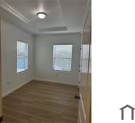 956 E 43rd St #956 — Photo 32
