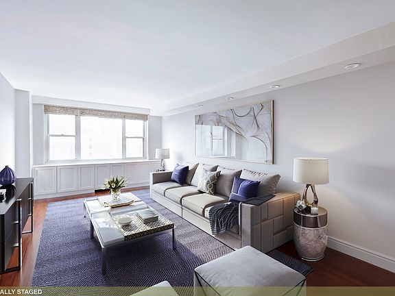 3rd image of 141 Amsterdam Ave #10J