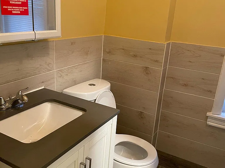 5131 Ludlow St — Photo 11