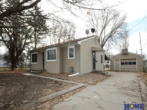 5501 Adams St, Lincoln, NE 68504