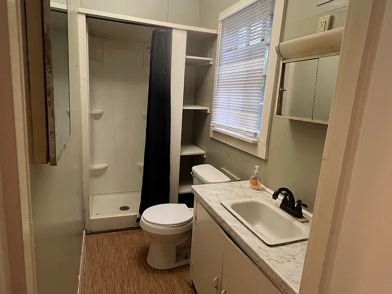 132 Madill St — Photo 7