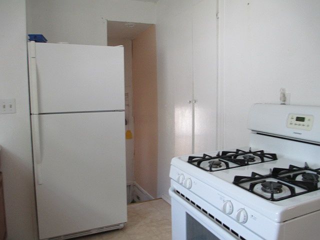 2nd image of 629 Armory Ave