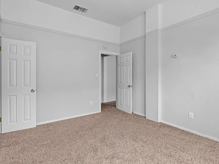 3843 Park Blvd #4 — Photo 14