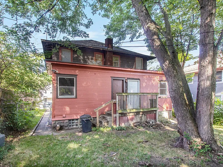 848 Union Ave SE — Photo 15