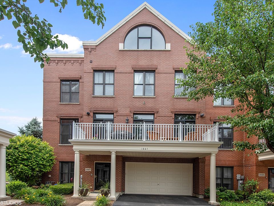 1st image of 1867 Admiral Ct