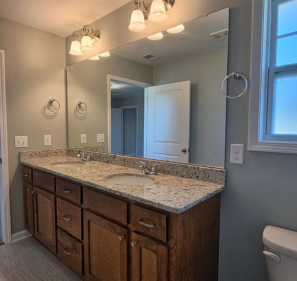 588 Brushwood Dr — Photo 12
