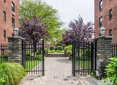 1st image of 1 Jefferson Ave #12