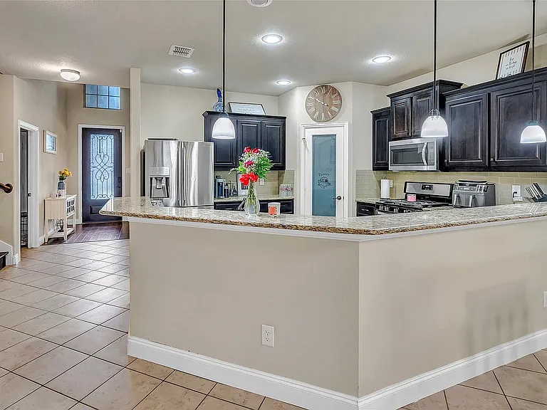 6158 Stillhouse Ln — Photo 8