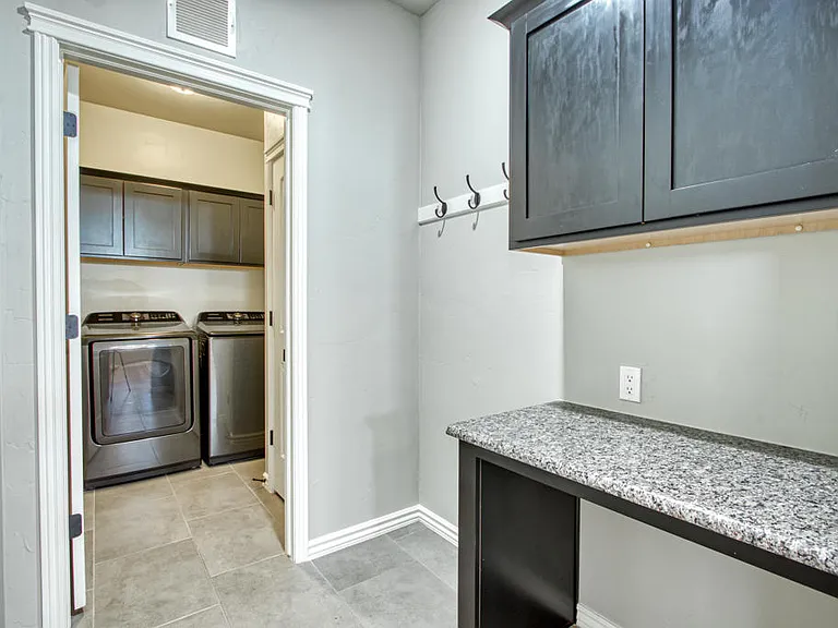 7896 Enchanted Path Dr — Photo 29