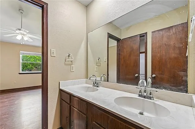 69 Crislaur Ave #A — Photo 9