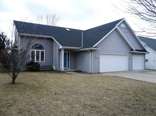 3470 Edinburgh Rd, Green Bay, WI 54311