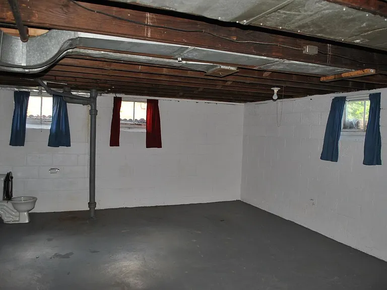Full basement 1