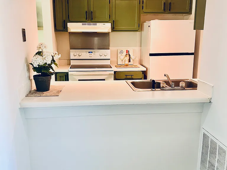 11069 Cedar View Rd — Photo 4