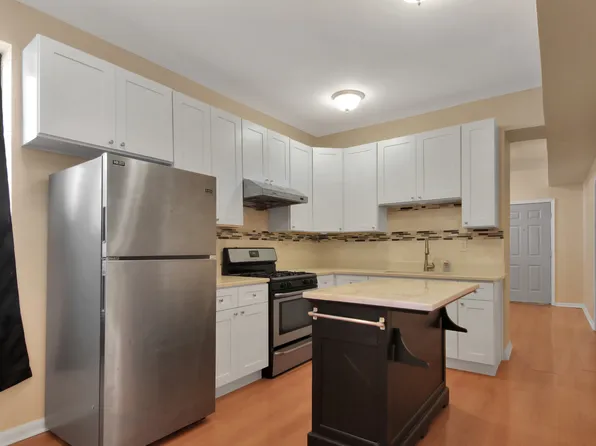 3800 S Emerald Ave APT 1R, Chicago, IL 60609