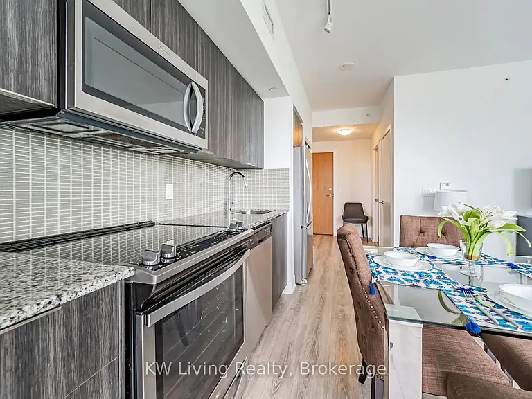 108 Peter St #1116 — Photo 8