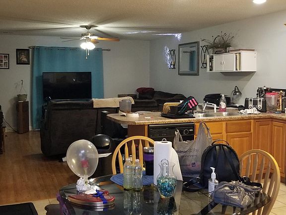 Dining/ kitchen/ living room