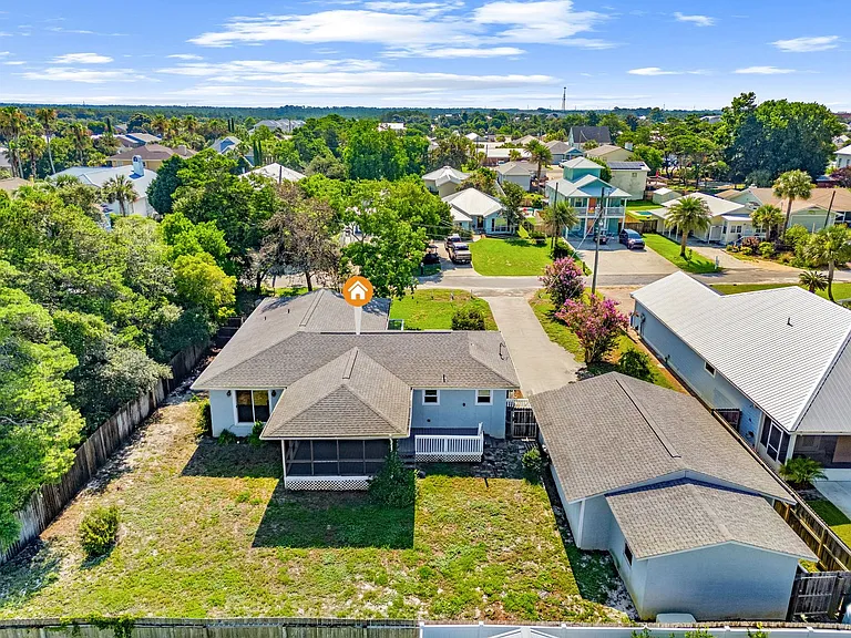 327 Shasta St — Photo 42