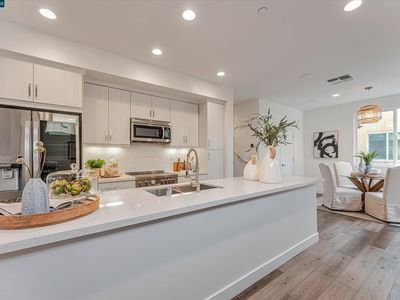 129 Uptown Cir, Oakland, CA, 94607