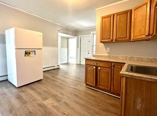 96 Nonotuck Ave APT 2L, Chicopee, MA 01013