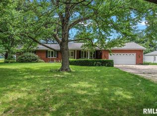 4841 Cockrell Ln, Springfield, IL 62711