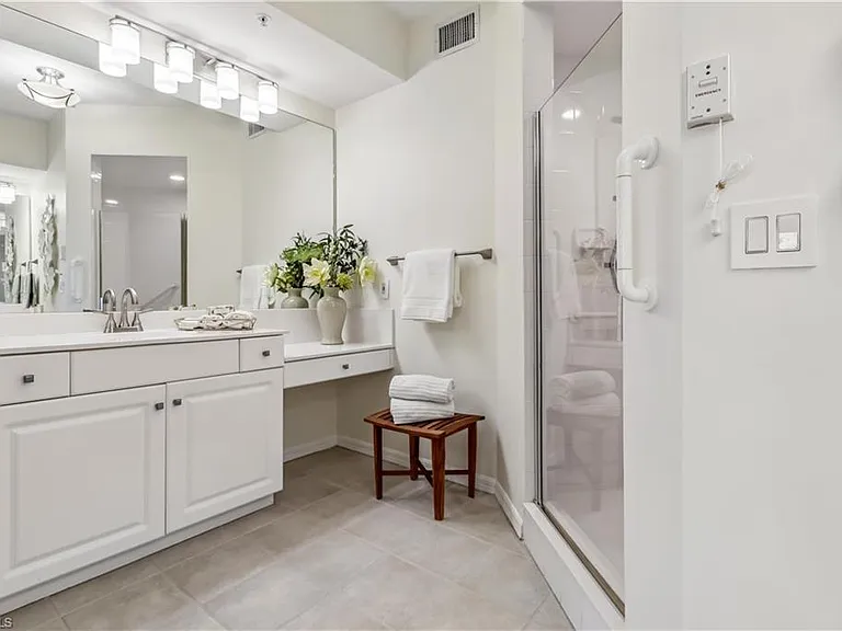 1001 Arbor Lake Dr #101 — Photo 28