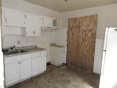 2nd image of 1274 Republic Ave
