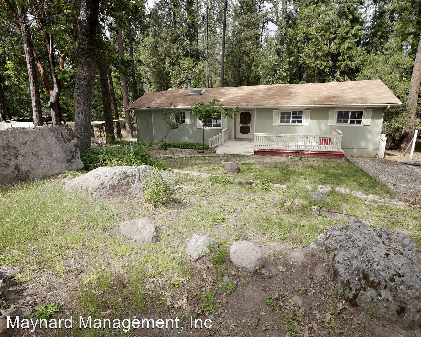16686 Silver Dr S photo 1