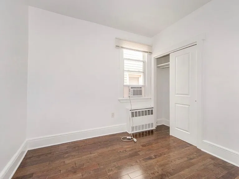 210 Wilkinson Ave #B — Photo 11
