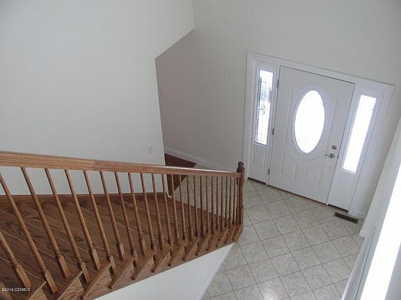 3rd image of 260 Sunnyside Dr