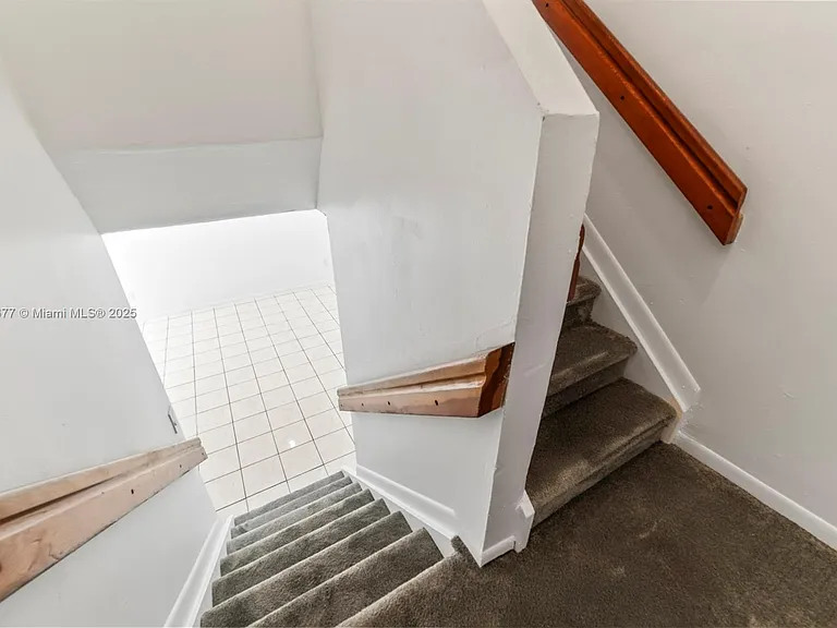 3358 NW 198th Ter — Photo 14