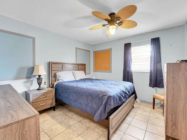 1917 Wyoming Avenue, Fort Pierce, FL 34982