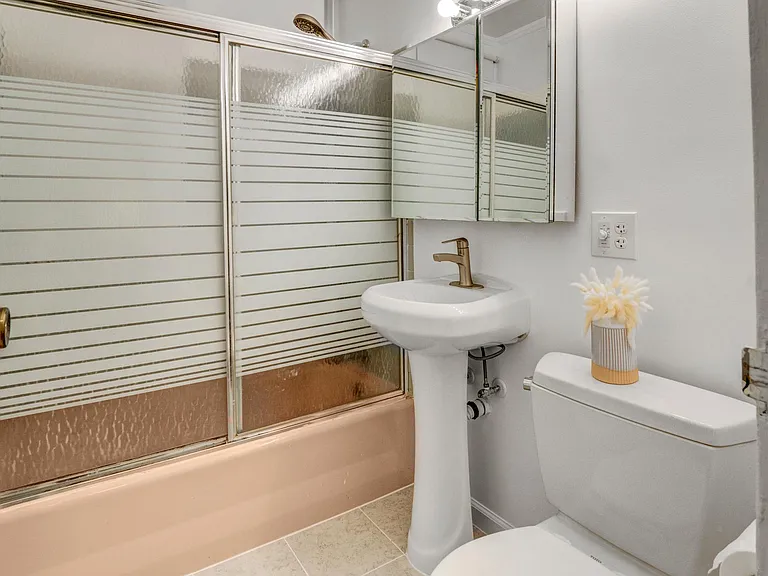 6323 Howe Pl — Photo 11