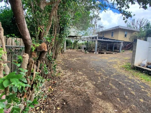 2648 Manoa Rd, Honolulu, HI 96822