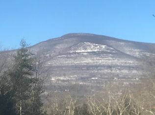 39 Terra Rd, Saugerties, NY 12477