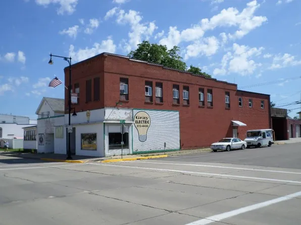 320-322 Superior Ave, Tomah, WI 54660