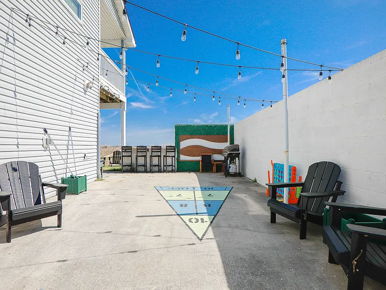 1000 E Ocean View Ave — Photo 46