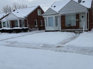 9867 Appleton, Redford, MI 48239