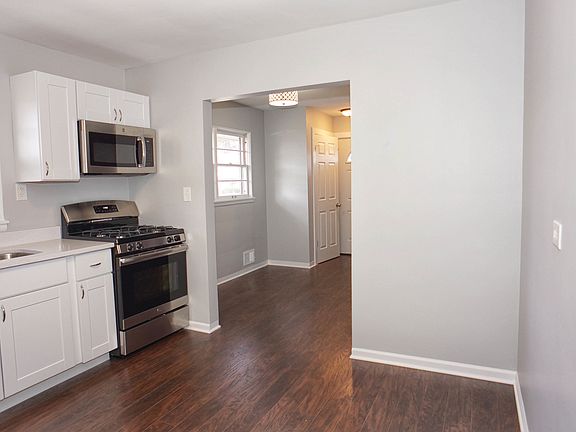 5th image of 917 Merton Ave