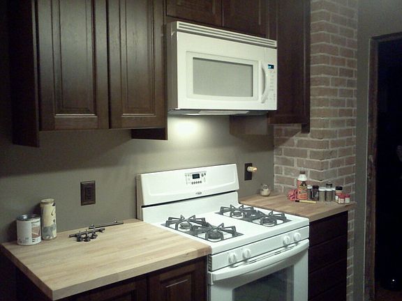 3rd image of 232 10th Ave S