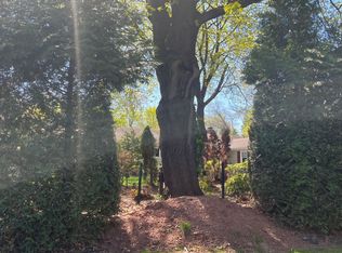 35 Bellemont Rd, Belle Mead, NJ 08502