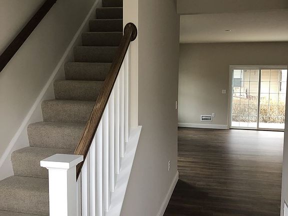 3rd image of 236-238 Brimmer Ave #238