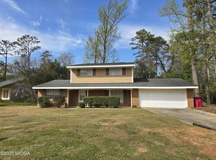 1245 Timberlane Dr, Macon, GA 31210
