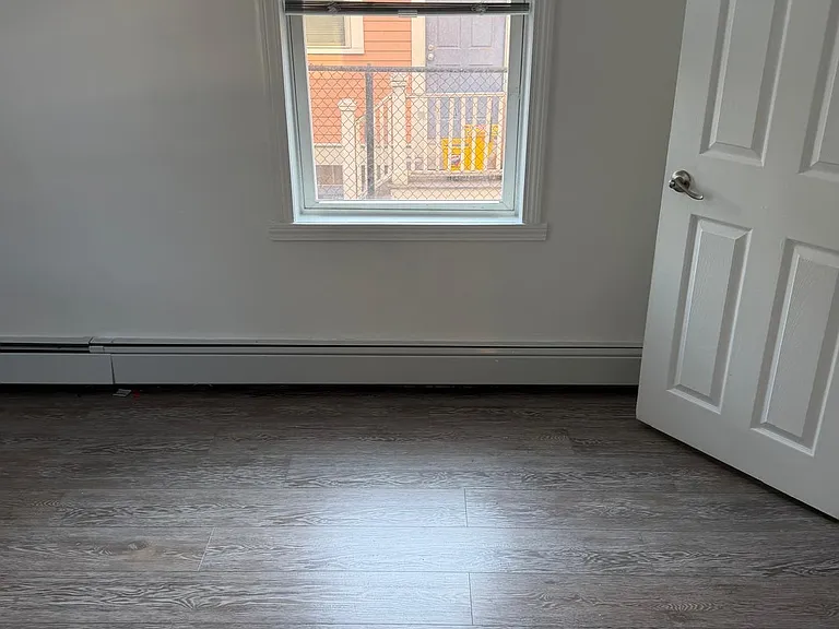 23 Reynolds Ave #1 — Photo 37